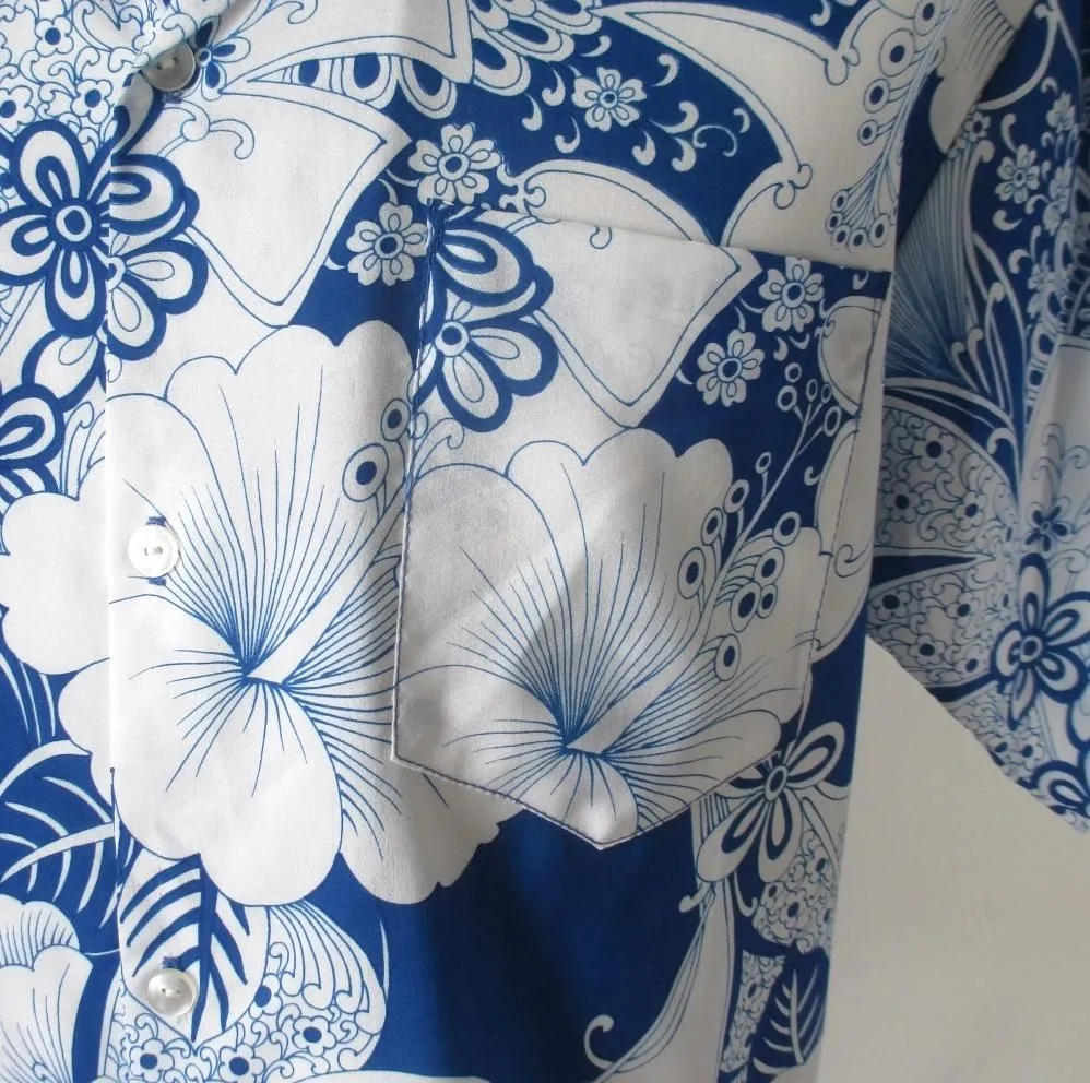 Mens Vintage 70s Blue White Hawaiian Shirt XL
