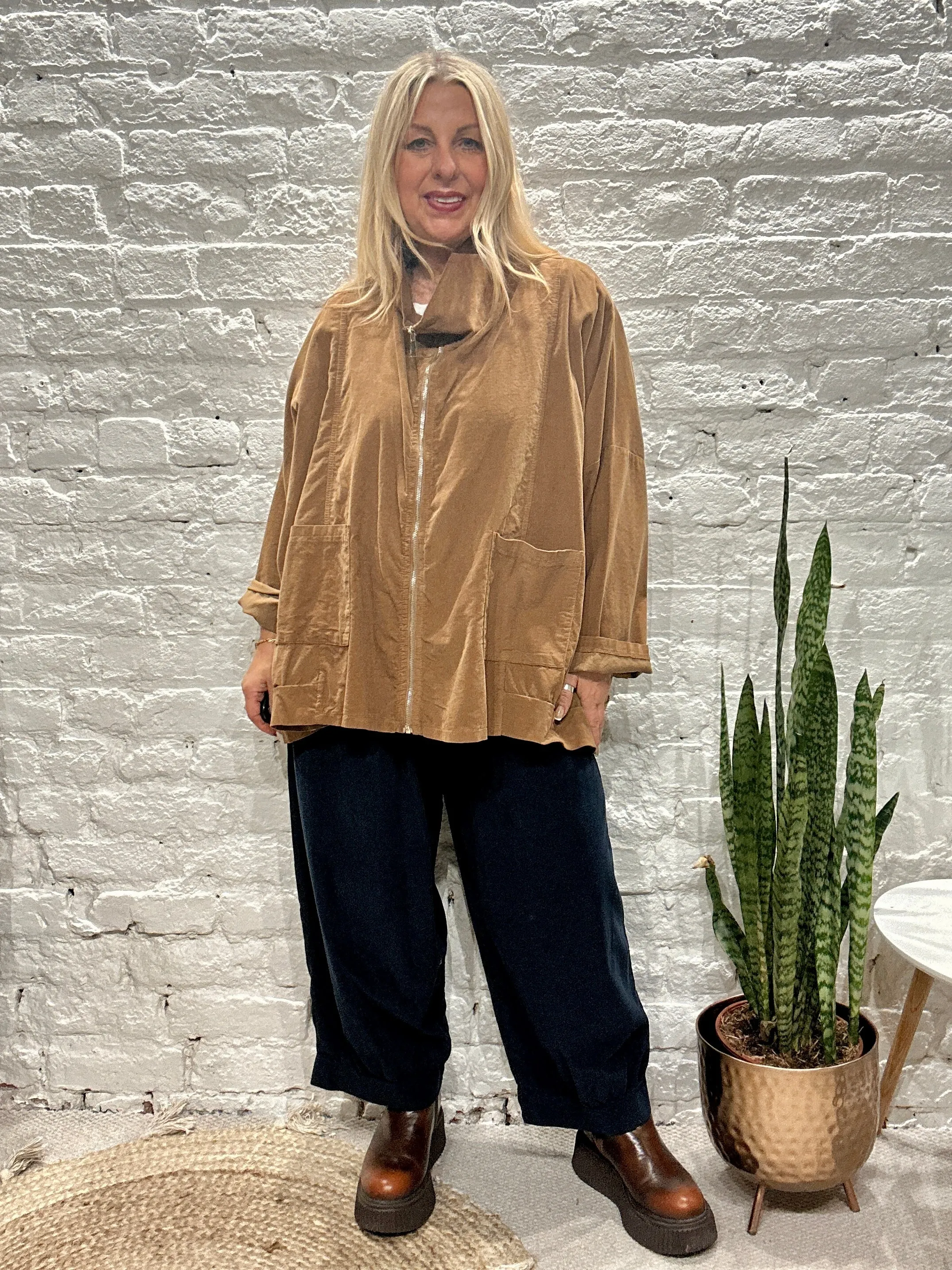 The Cord Wander Zip Wide Box Oversized Jacket